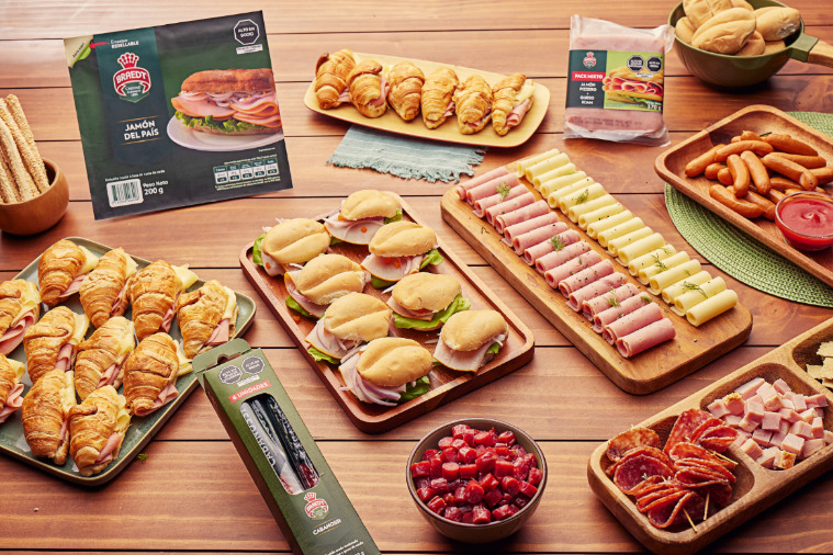 referencia mesa de catering amigo secreto braedt